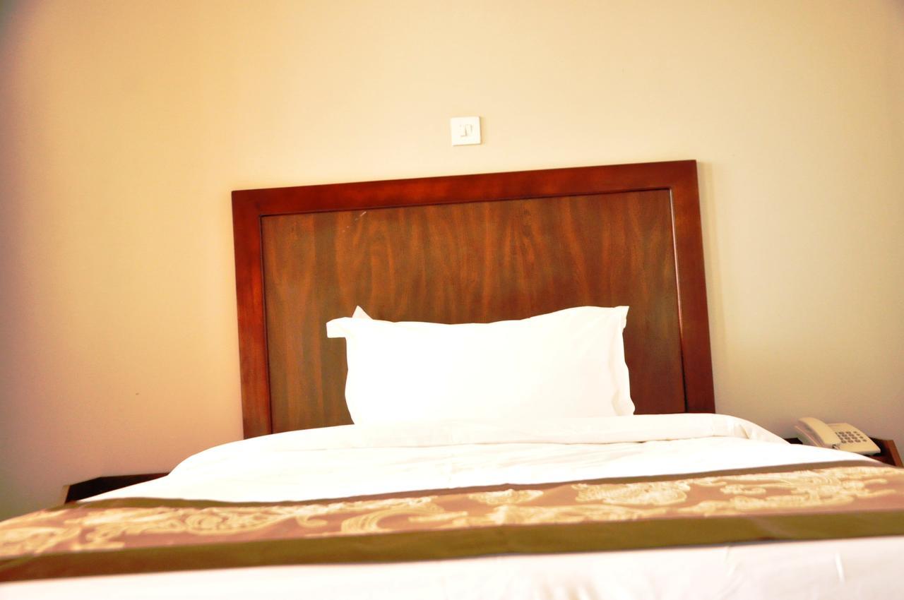 Easy View Hotel Mbarara Экстерьер фото