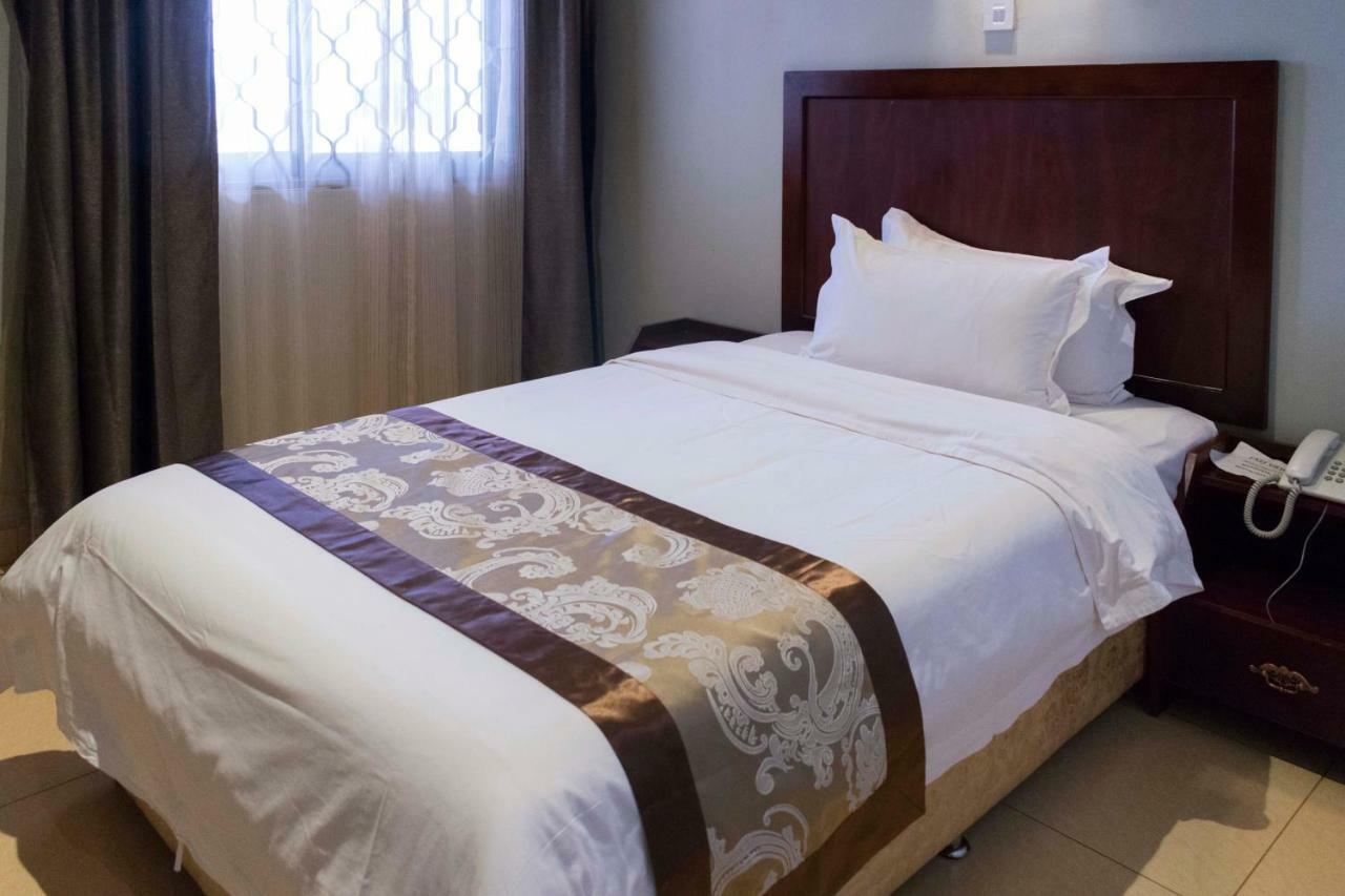 Easy View Hotel Mbarara Экстерьер фото